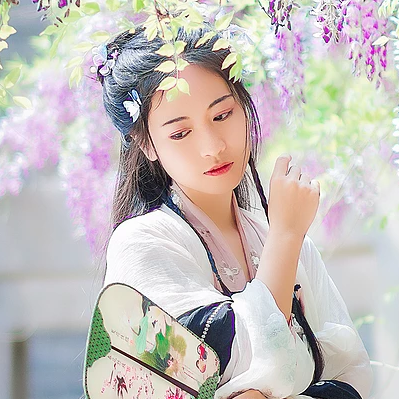 高貴氣質(zhì)紫藤女生頭像，唯美古風(fēng)真人頭像