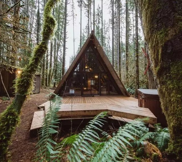 光和云朵·雪寶頂，喂馬劈柴看盡四季繁華