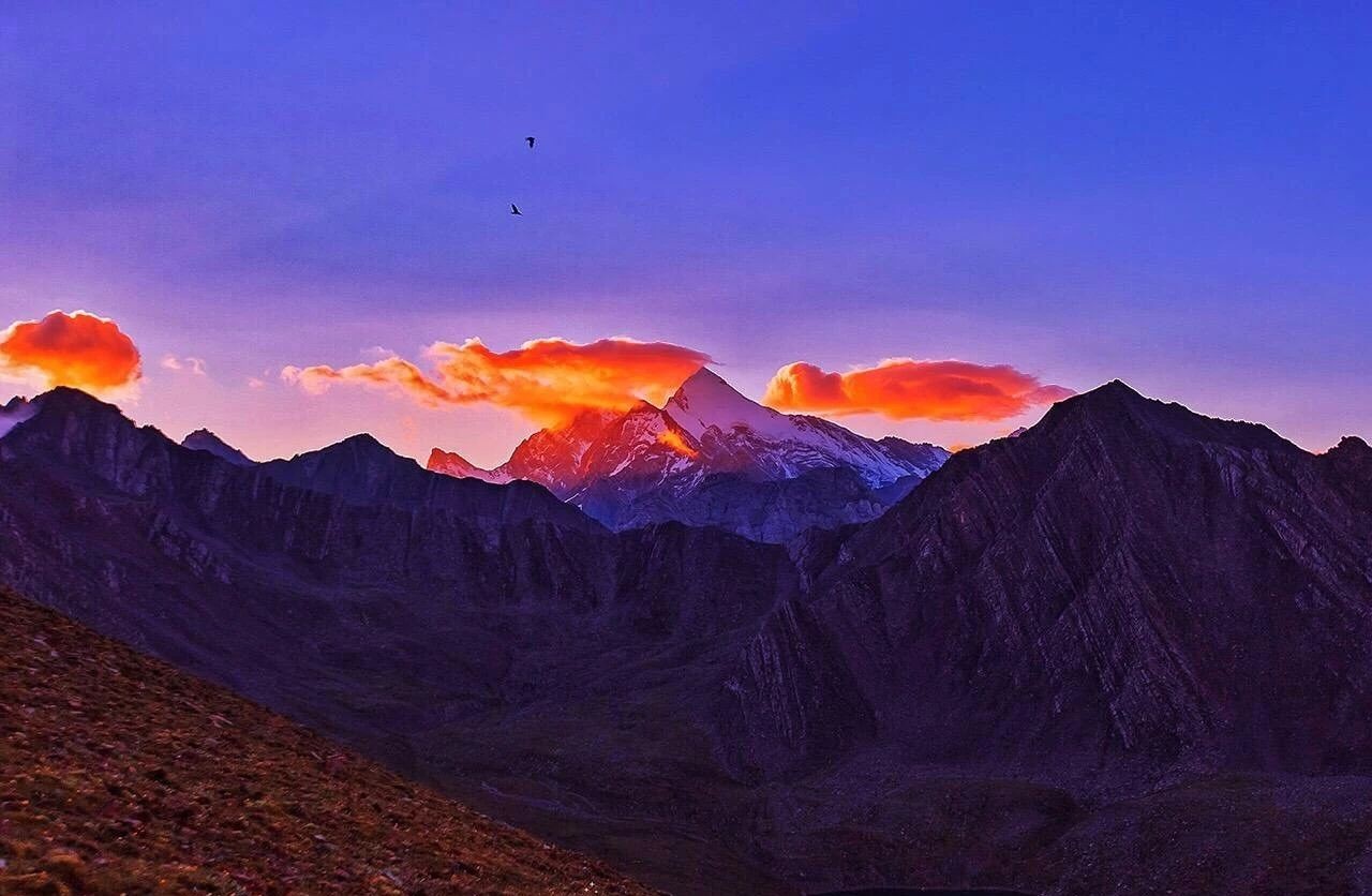 光和云朵·雪寶頂，喂馬劈柴看盡四季繁華