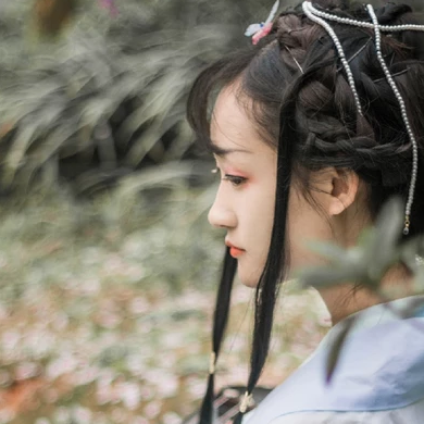 清新粉花女生頭像，唯美古風(fēng)真人頭像