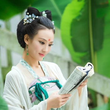 文藝可愛清新女生頭像，唯美古風(fēng)真人頭像