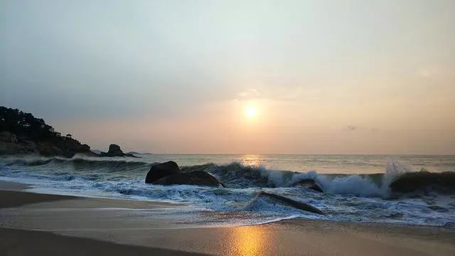 青島·町舍，風(fēng)花雪月的景卻歷久彌新！