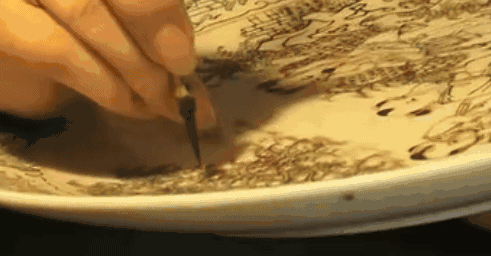 自帶仙氣的手繪插畫(huà)，古典與現(xiàn)代的巧妙結(jié)合