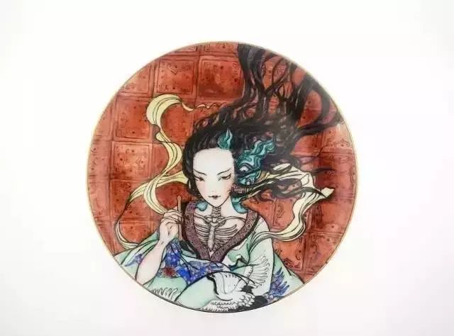 自帶仙氣的手繪插畫，古典與現(xiàn)代的巧妙結(jié)合