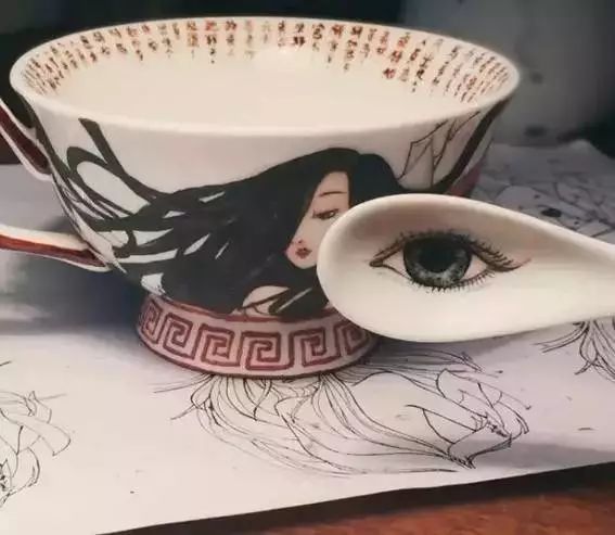 自帶仙氣的手繪插畫，古典與現(xiàn)代的巧妙結合