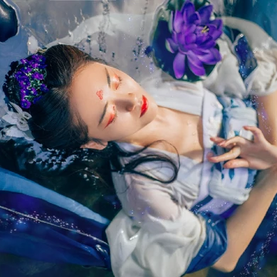 青蓮芙蓉女生頭像，唯美古風(fēng)真人頭像