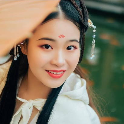 超萌可愛帶團(tuán)扇女生頭像，唯美古風(fēng)真人頭像