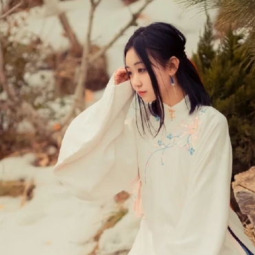 清新文藝淡雅女生頭像，唯美古風(fēng)真人頭像