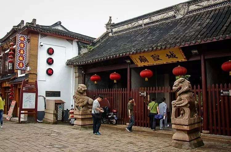 中式居住之美：融合中式古典元素安麓酒店設(shè)計