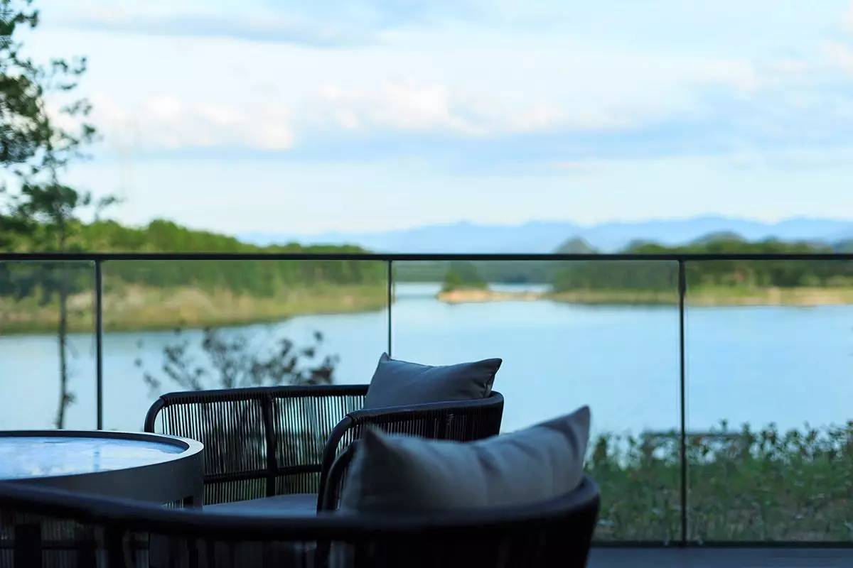 中式居住之美：融合中式古典元素安麓酒店設(shè)計