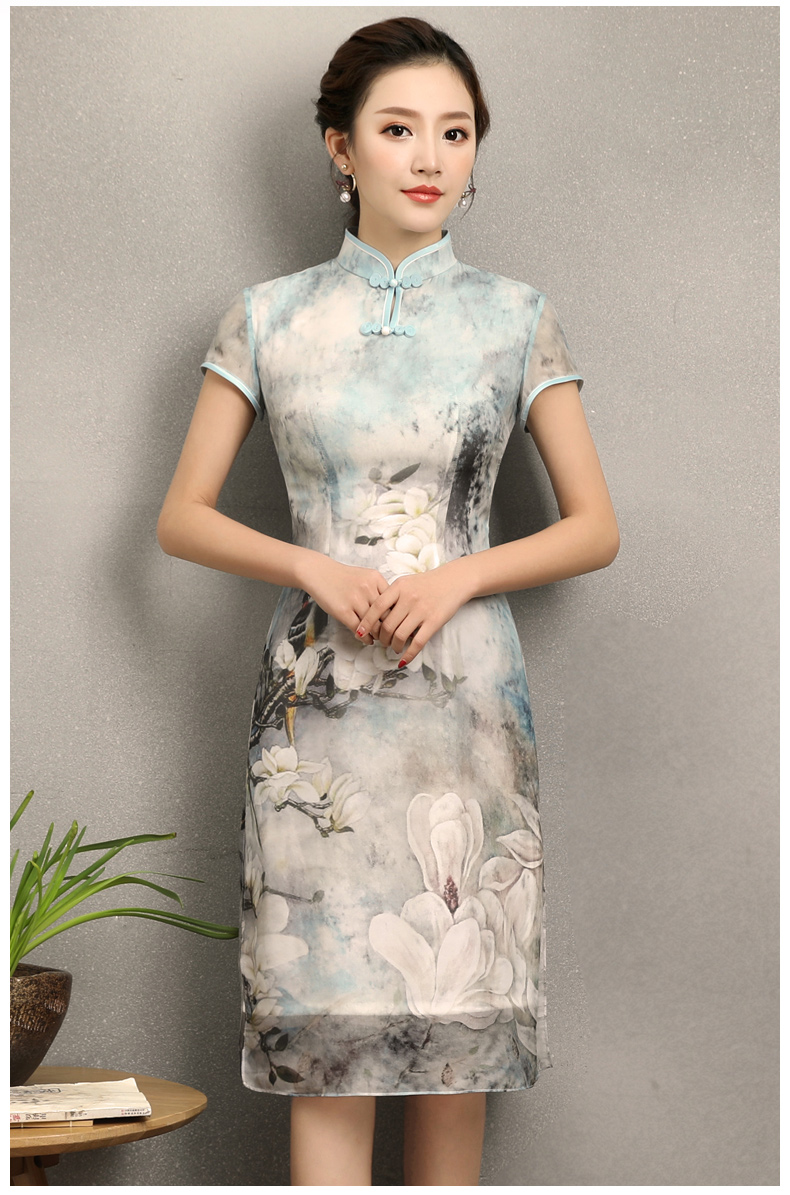 清雅華貴白玉蘭旗袍，復(fù)古真絲旗袍裙