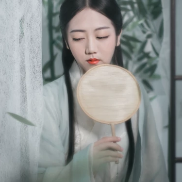 文藝清新碧春女生頭像，唯美古風真人頭像