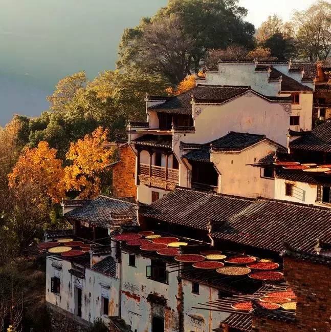 中國最適合私奔的10個古鎮(zhèn)：春暖花開旅途美麗！