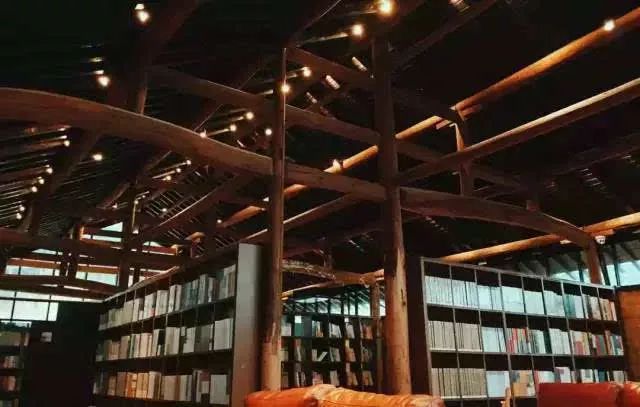 中國(guó)5個(gè)最美圖書(shū)館：閱讀心靈的桃花源