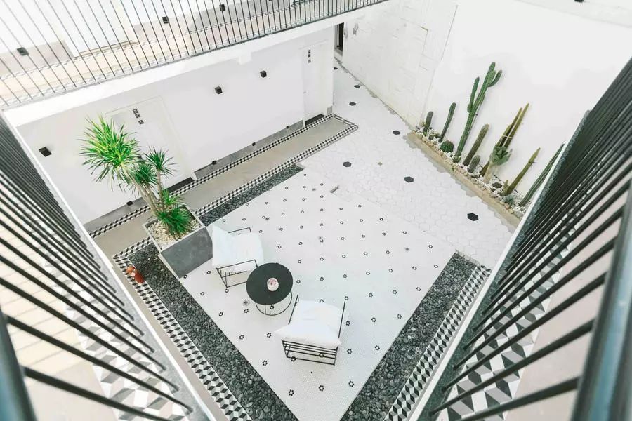 心湖·尚客堂，時(shí)光尚好待客尋來(lái)