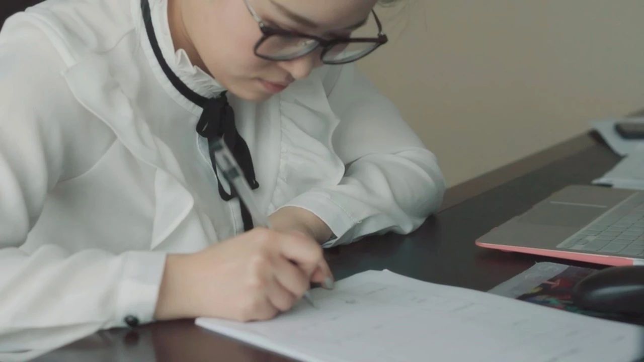 智派公寓，工作不如意的時(shí)候生活還能擁抱你！