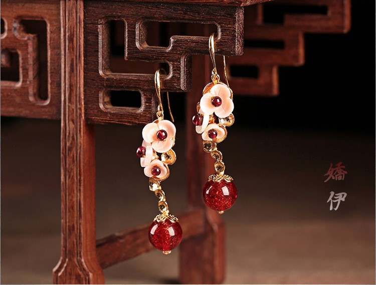 貝殼花朵琉璃吊墜耳環(huán)，古風氣質(zhì)嬌雅清新首飾