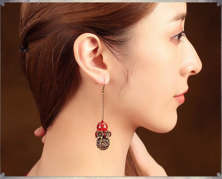 艷塵復(fù)古家佳樂(lè)文學(xué)氣質(zhì)耳環(huán)，古風(fēng)紅色琉璃首飾