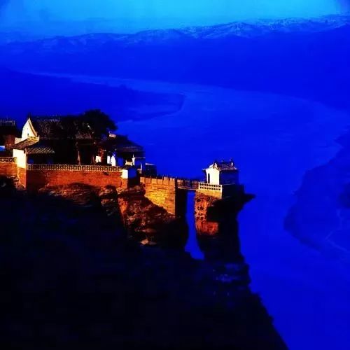 中國(guó)最險(xiǎn)的6大寺廟：屹立千百年而不倒