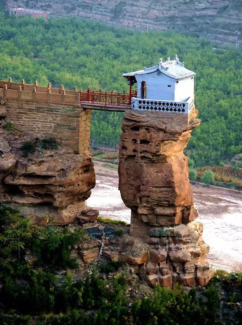 中國(guó)最險(xiǎn)的6大寺廟：屹立千百年而不倒