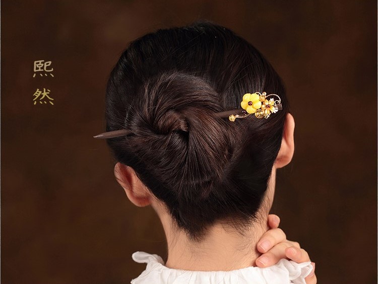 自然清新木簪子，淡黃花朵發(fā)簪頭飾