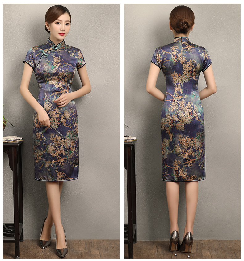 蒼翠復(fù)古修身旗袍，典雅印花旗袍裙