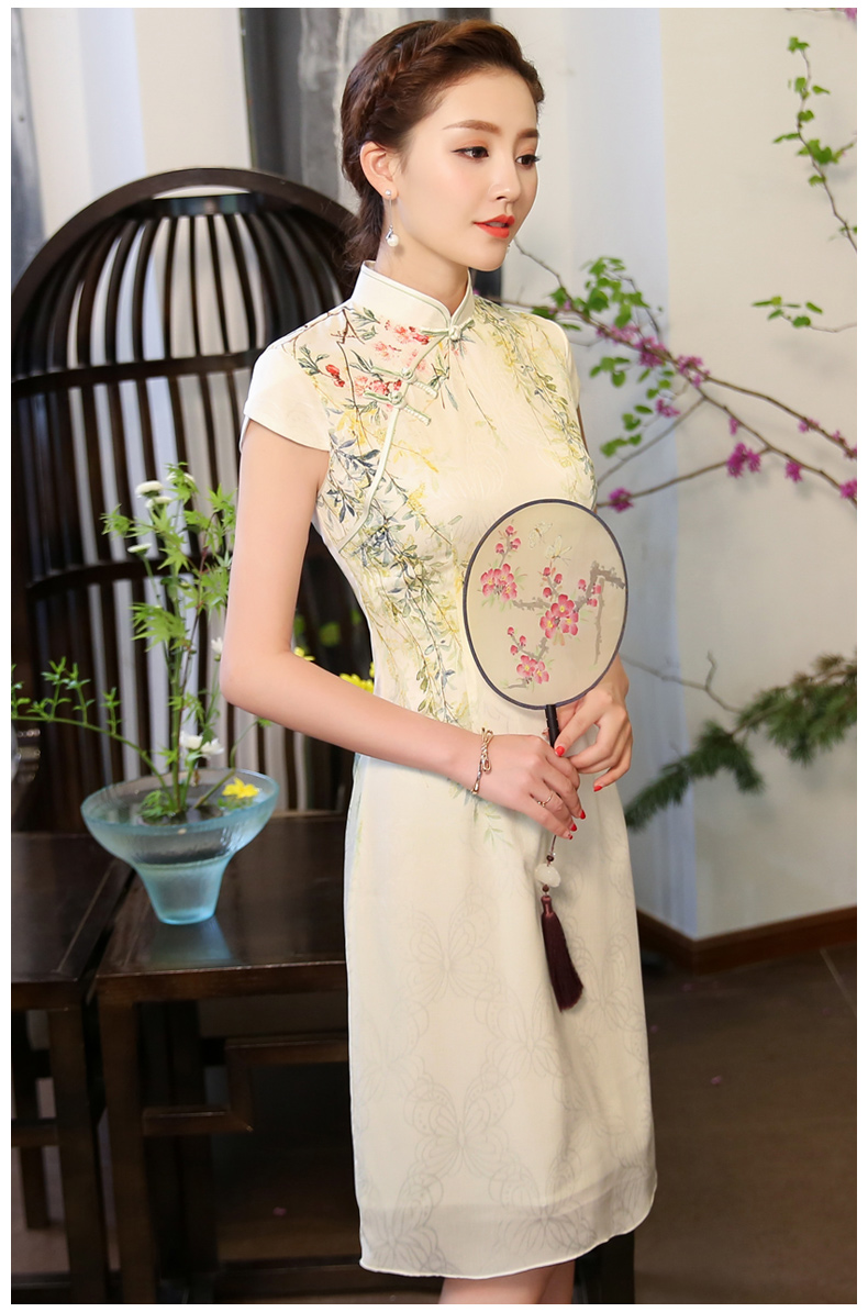 綠盈柳絲繡花旗袍，清新唯美旗袍裙