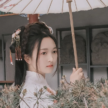 甜美可愛帶傘團扇女生頭像，唯美古風(fēng)真人頭像