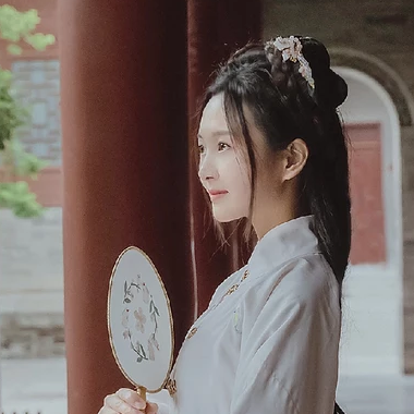 甜美可愛帶傘團扇女生頭像，唯美古風(fēng)真人頭像