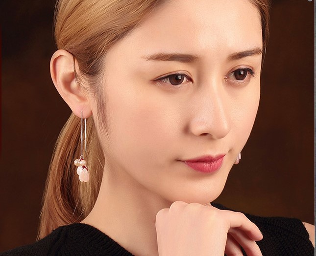 小清新珍珠貝殼耳環(huán)，唯美花瓣吊墜耳環(huán)首飾