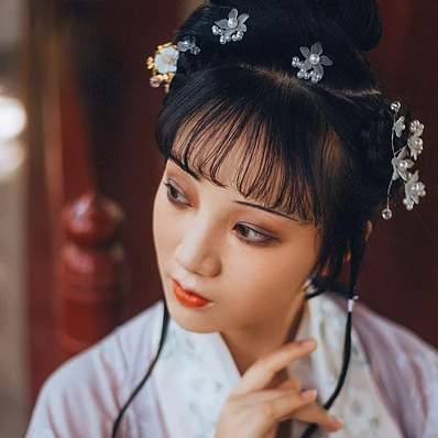 優(yōu)雅庭院女生頭像，唯美古風(fēng)真人頭像