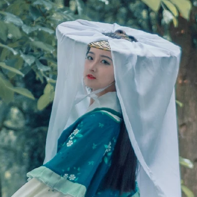 青衣帶斗笠女生頭像，唯美古風真人頭像