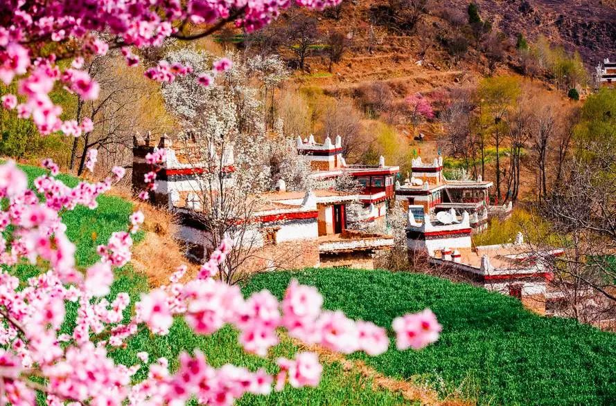 古鎮(zhèn)情懷：30個(gè)古鎮(zhèn)愿有人與你一起踏足！