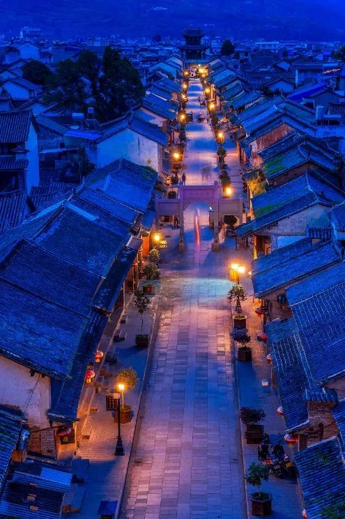 古鎮(zhèn)情懷：30個古鎮(zhèn)愿有人與你一起踏足！