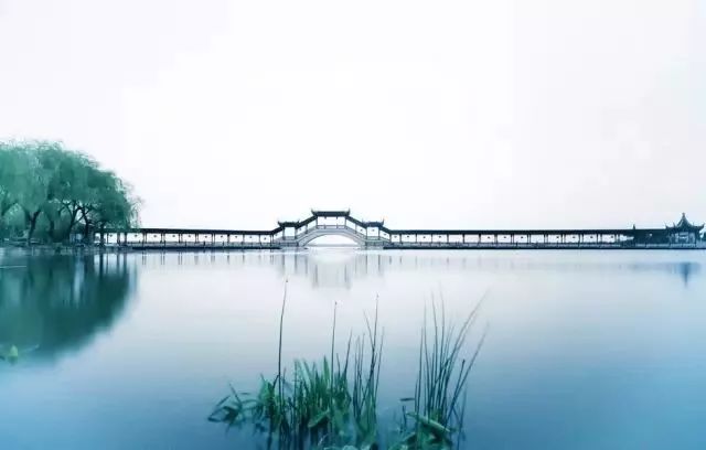 古鎮(zhèn)情懷：30個古鎮(zhèn)愿有人與你一起踏足！