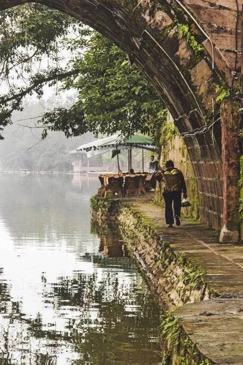 古鎮(zhèn)情懷：30個古鎮(zhèn)愿有人與你一起踏足！