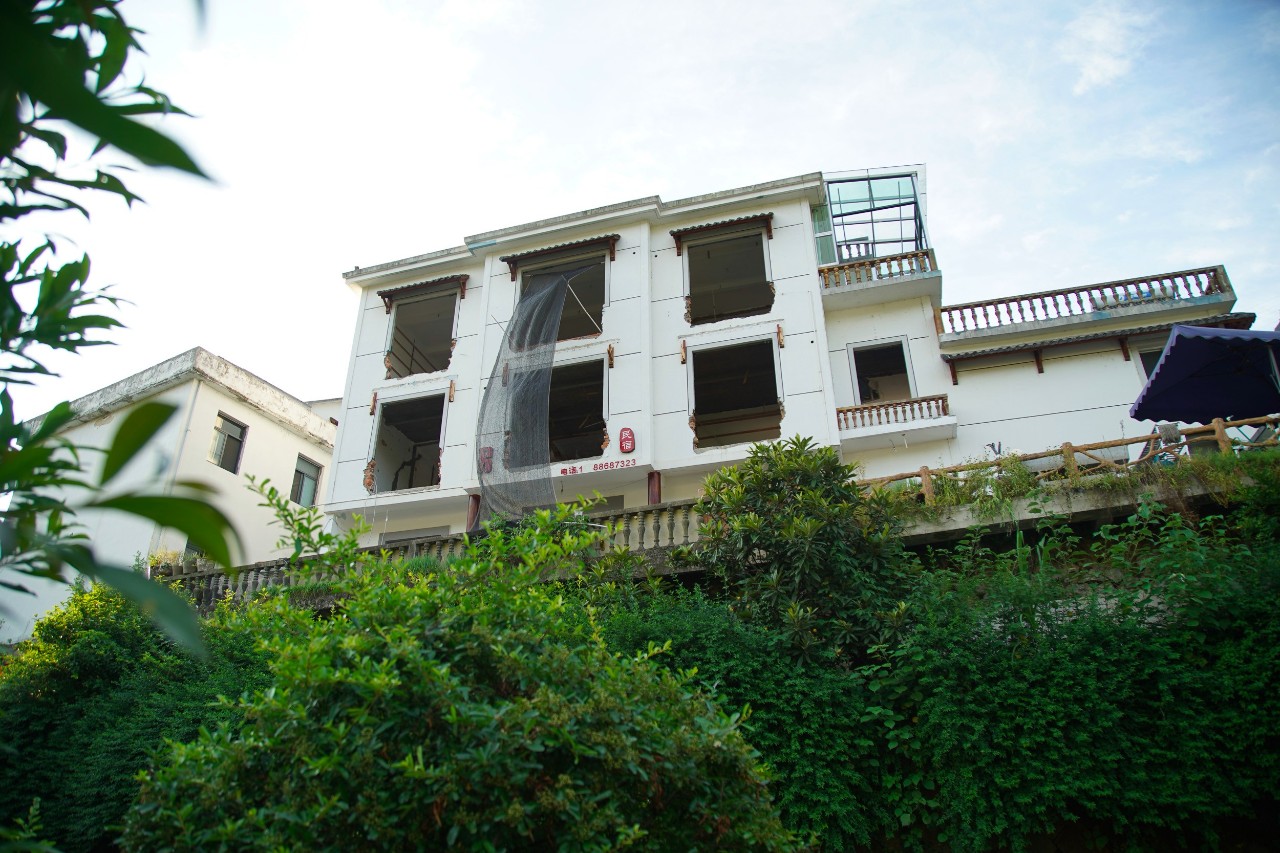 點(diǎn)叁民宿，千島湖坐船賞景豈不詩(shī)意？