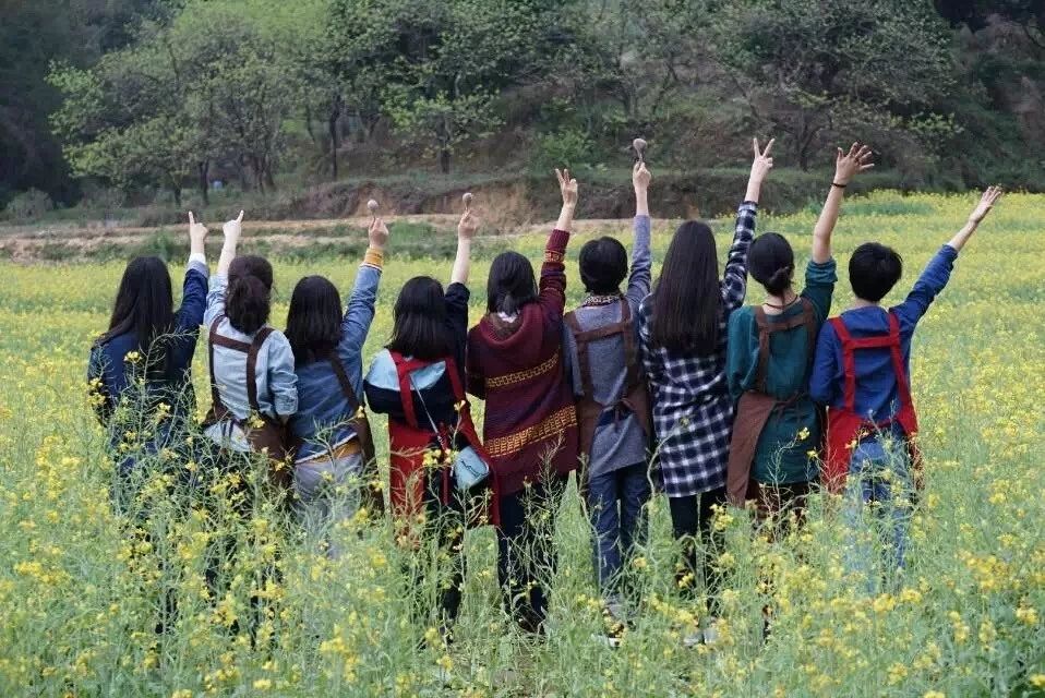 廣州·菁木山舍，有個木屋開滿鮮花看花開花落