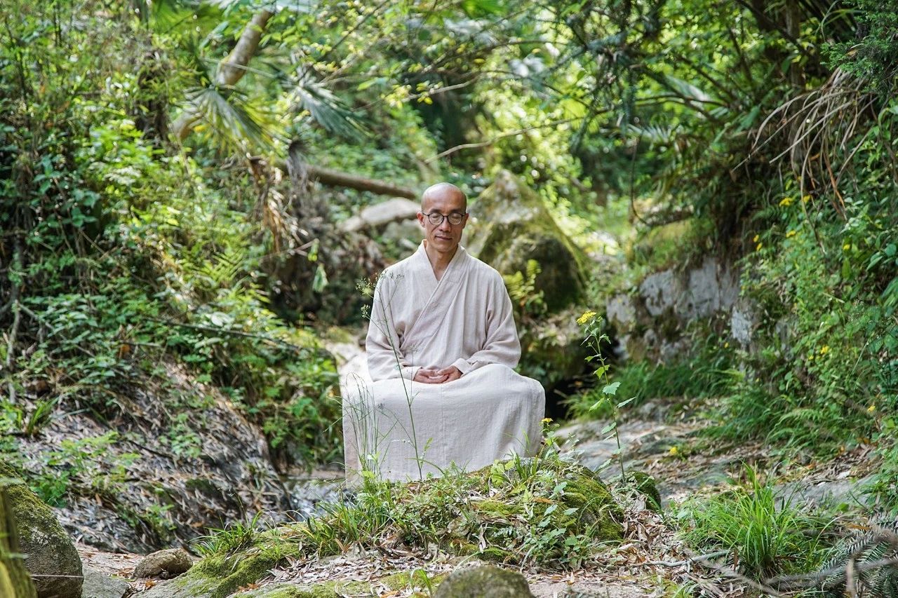 一音禪師的佛系生活：獨自修行活在當下！