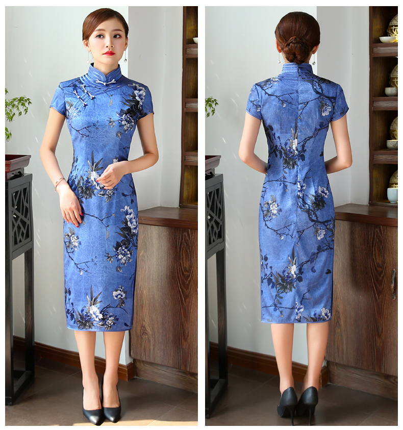 幽藍斜襟旗袍，優(yōu)雅迷人!