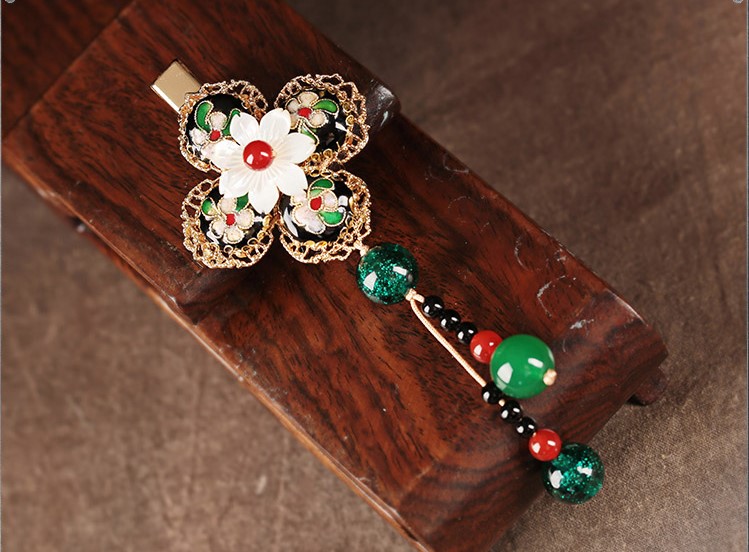 翠華春發(fā)夾，華麗典雅頭飾