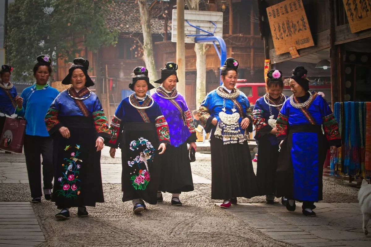 古鎮(zhèn)游玩，有一種說(shuō)走就走的旅行