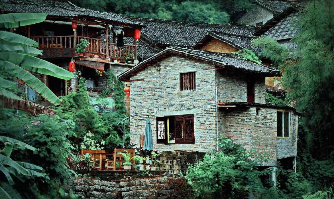 古鎮(zhèn)游玩，有一種說(shuō)走就走的旅行