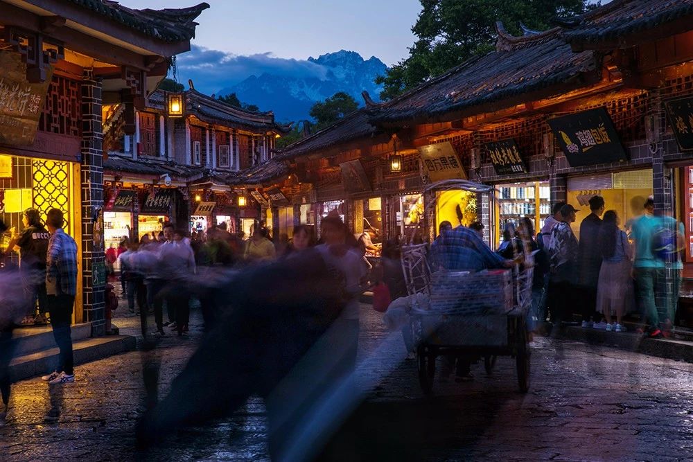 麗江·白馬里，千年古城化作最美背景