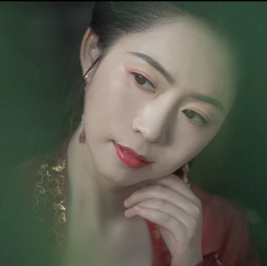 櫻桃紅衣古風(fēng)頭像，嬌艷美人!