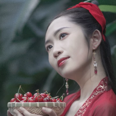 櫻桃紅衣古風(fēng)頭像，嬌艷美人!