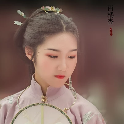 粉衣閨蜜古風(fēng)頭像，甜甜蜜蜜!