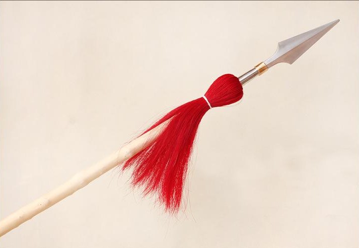 為何古人要在槍上裝個紅纓？了解紅纓槍兵器