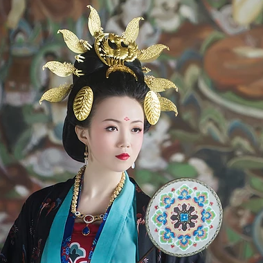 精致古典女生真人頭像，持扇古風(fēng)頭像