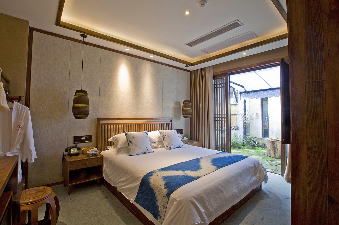 昱見(jiàn)·八號(hào)院，一幅意境悠遠(yuǎn)的江南水墨畫(huà)